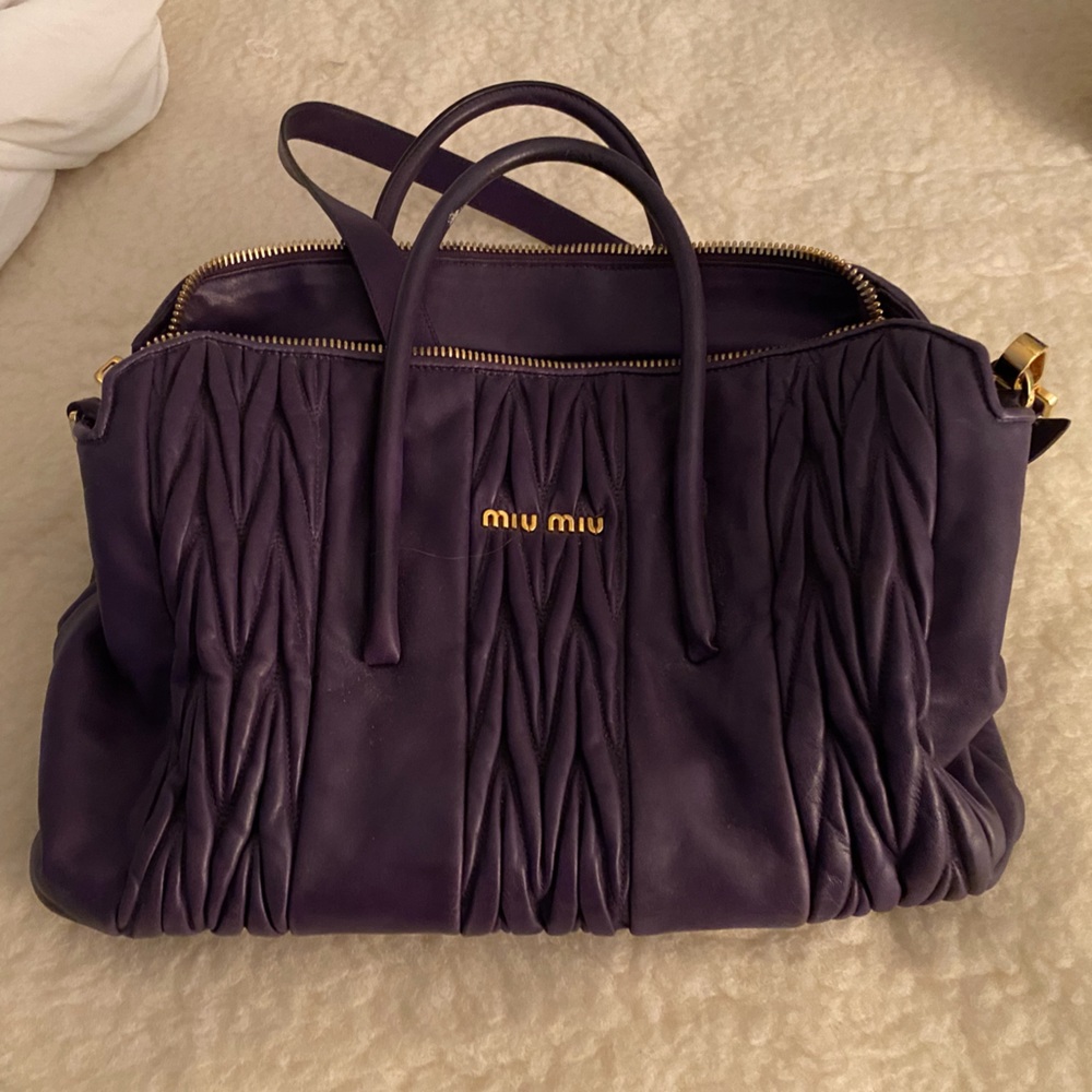 Large leather MIU MIU bag